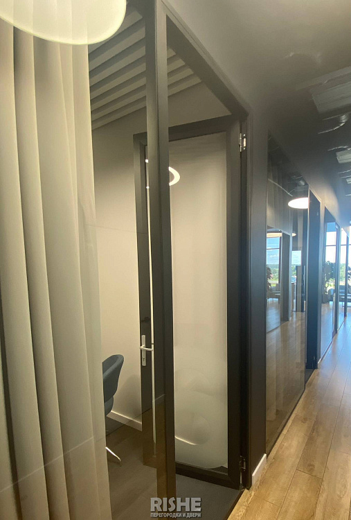 Стеклянные перегородки RISHE 2024_112.JPG