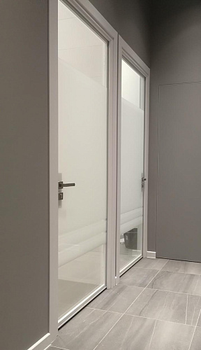 Дверь ESTET GLASS G1-900-2400 стеклянное полотно Дверь ESTET GLASS G1-900-2400 стеклянное полотно