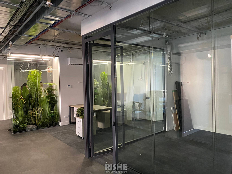 Стеклянные перегородки RISHE-S8 Twin и двери Vitero IMG_8605.jpg