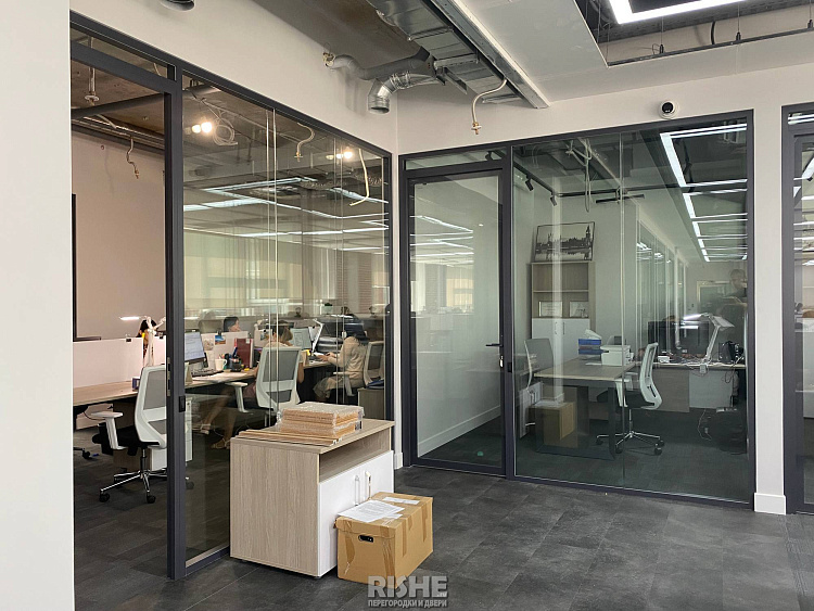 Стеклянные перегородки RISHE-S8 Twin и двери Vitero IMG_8610.jpg