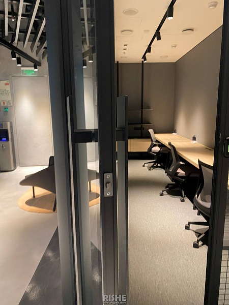 Перегородки с остеклением на всю высоту  (5).JPG