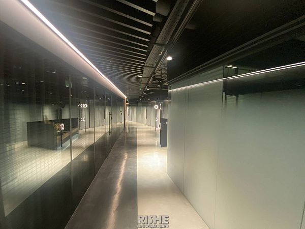 Образцы профилей Рише для стеклянных перегородок и дверей  (7).JPG