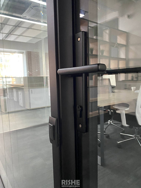 Стеклянные перегородки RISHE-S8 Twin и двери Vitero IMG_8593.jpg