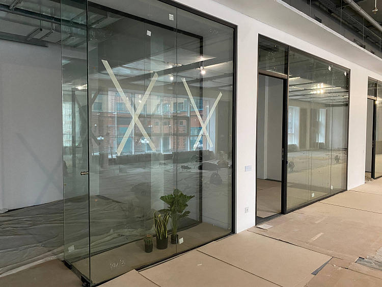 Стеклянные перегородки RISHE-S8 Twin и двери Vitero IMG_3526.jpg