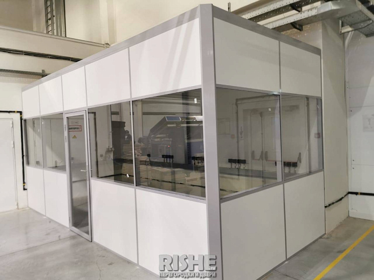 Стеклянные перегородки RISHE-ECO2 одинарные эконом с крышей _6.jpg